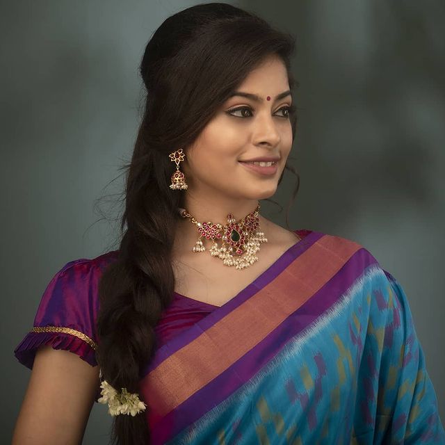 Beautiful-Tamil-Girl-Dharshana-ashokan-Photos090