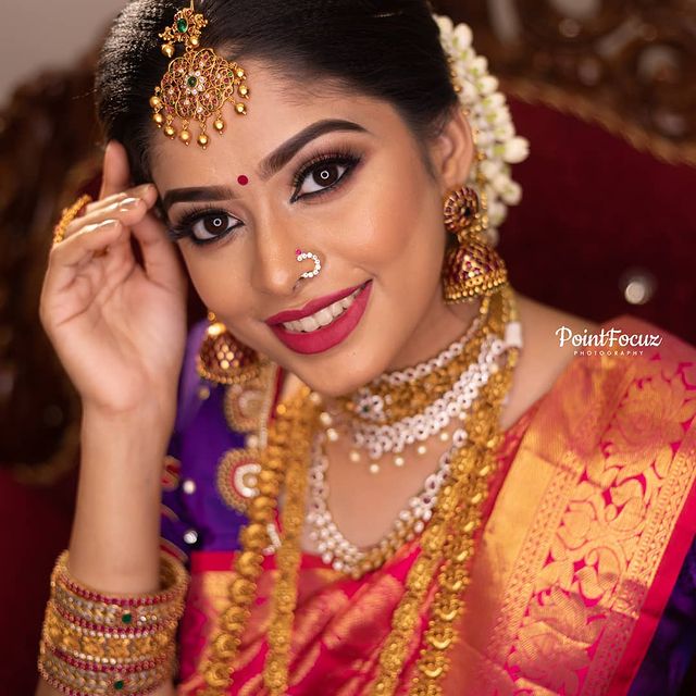 Beautiful-Tamil-Girl-Dharshana-ashokan-Photos094