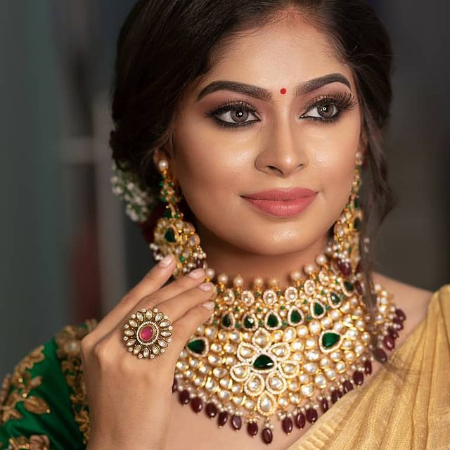 Beautiful-Tamil-Girl-Dharshana-ashokan-Photos099