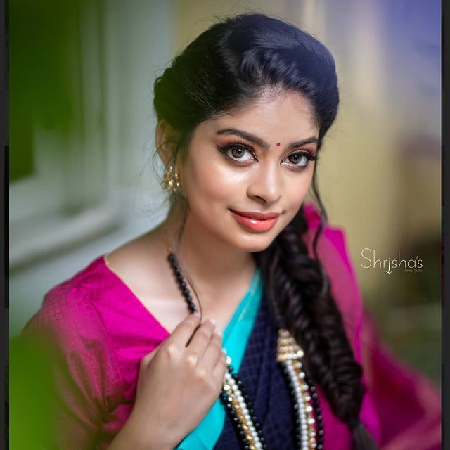 Beautiful-Tamil-Girl-Dharshana-ashokan-Photos115