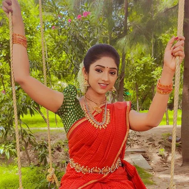 Swathi-Sharma-Kannada-Actress-Photos018