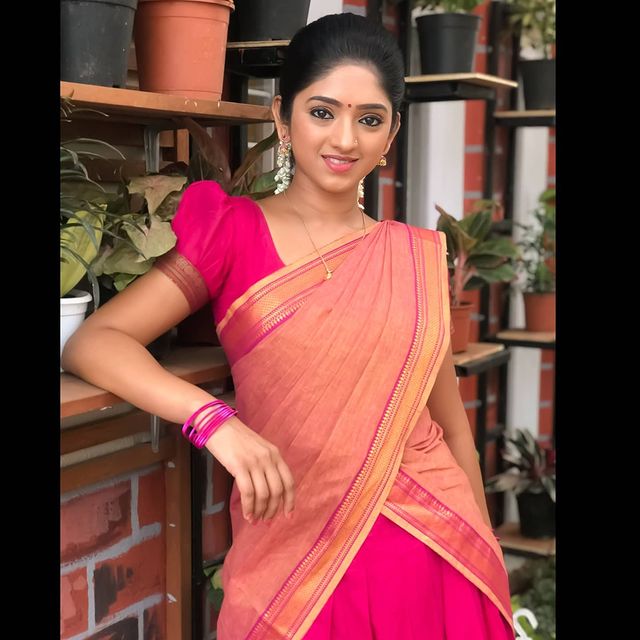 Swathi-Sharma-Kannada-Actress-Photos023