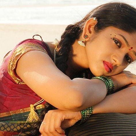 Swathi-Sharma-Kannada-Actress-Photos065