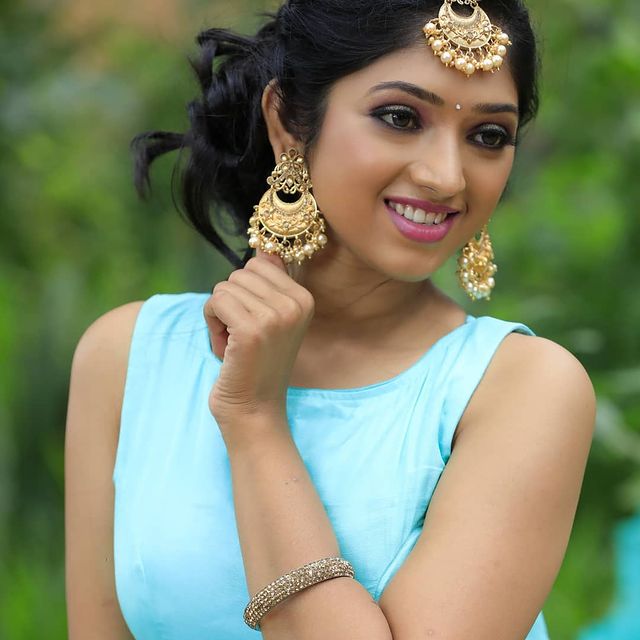 Swathi-Sharma-Kannada-Actress-Photos078