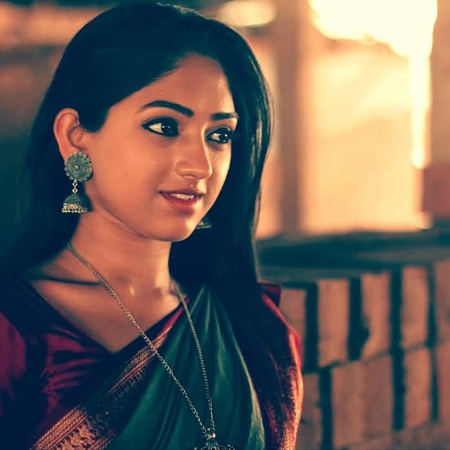 Swathi-Sharma-Kannada-Actress-Photos087