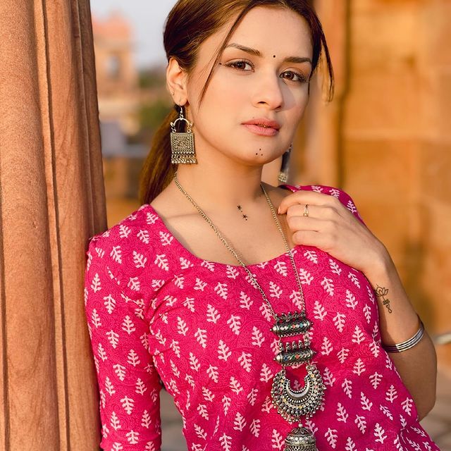 Avneet-Kaur-Photos-Pic-Indian-Actress229